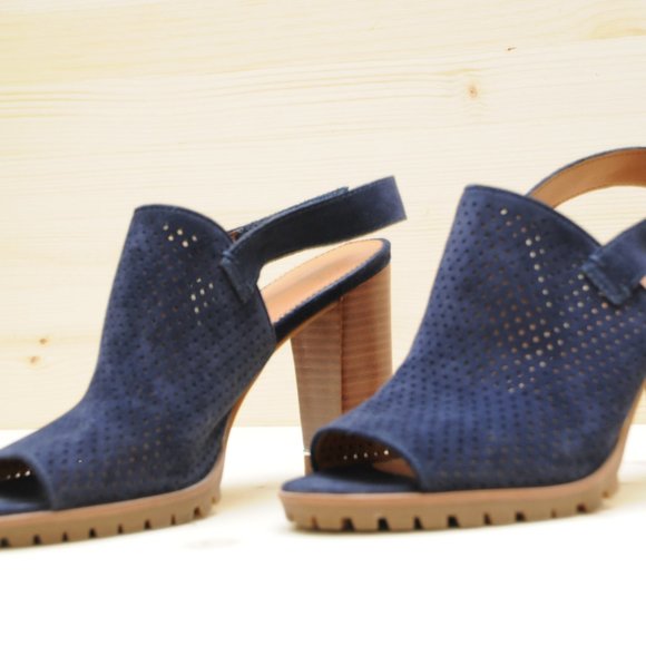 Franco Sarto sandals size 8 - Picture 2 of 3